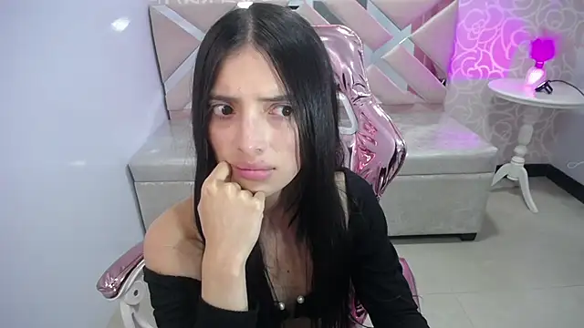 cynthia_ch's cam snapshot