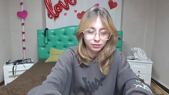 TracyLll's cam snapshot