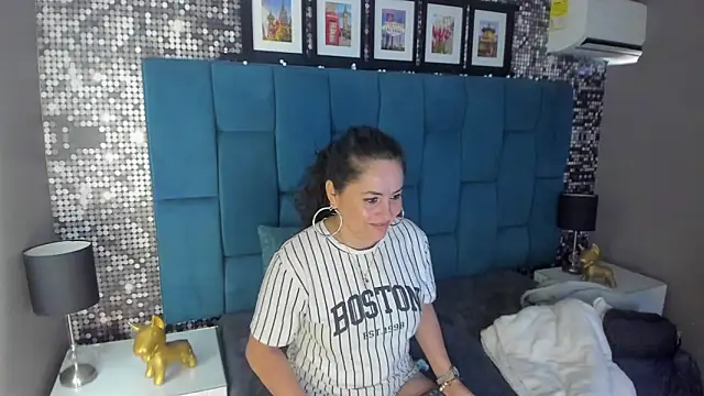 hanny_milf's cam snapshot