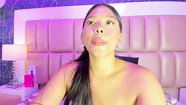 HatsaJones's cam snapshot