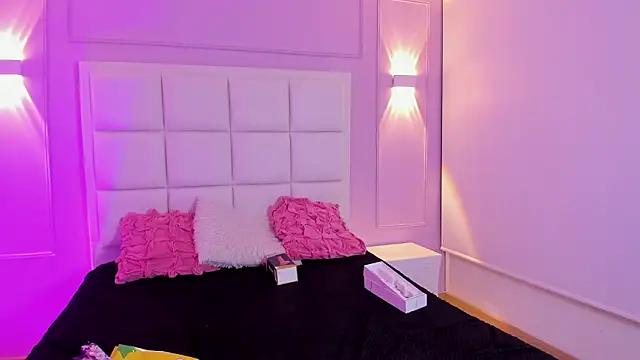 ZammyRossee's cam snapshot