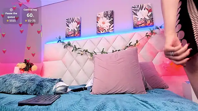 Rox_xane_'s cam snapshot