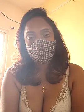 Queen-dhivya's cam snapshot