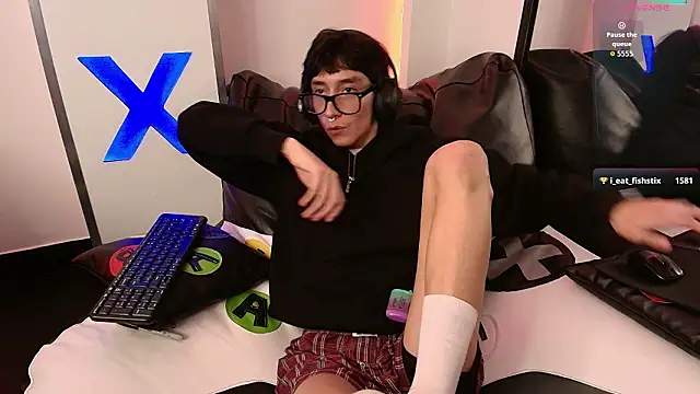 Cody_Bloom live sex cam