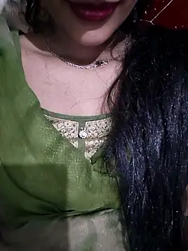 Eshwari_Chopra's cam snapshot