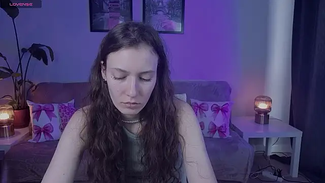 VioletaBloom's cam snapshot