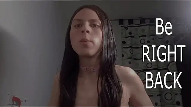 Petite-Goth live sex cam