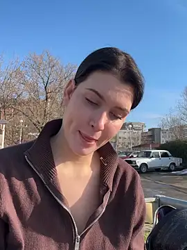 KikiWatson live sex cam