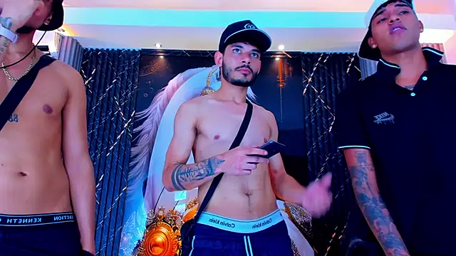 the_knights_of_the_night's cam snapshot