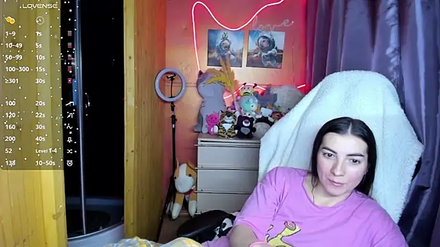 Fiery_Brunette_'s cam snapshot