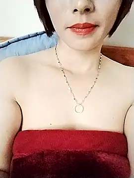 Swan-white123's cam snapshot