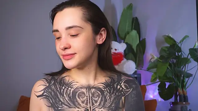 EvaCanton's cam snapshot