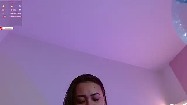 damii_tay1's cam snapshot