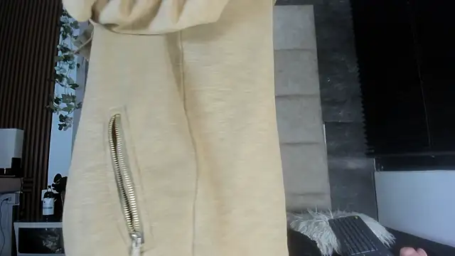 Liia_Leens's cam snapshot