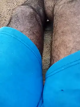 Royalk2030's cam snapshot