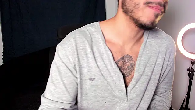 JayMarcos_'s cam snapshot