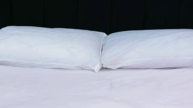 MySugarmoomy's cam snapshot