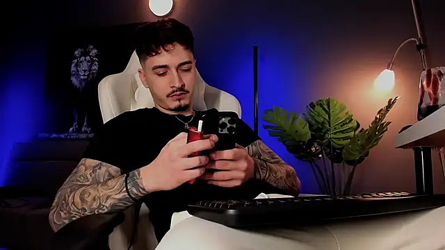 uptomatty's cam snapshot