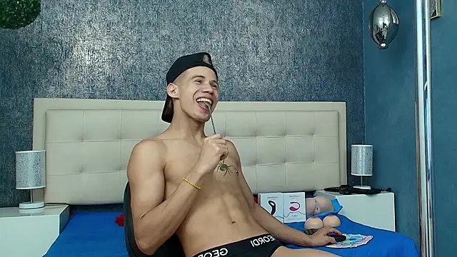 Erick_Zhimerman's cam snapshot