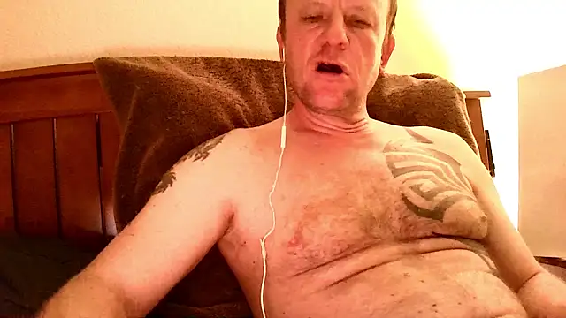 Yournaughty's cam snapshot