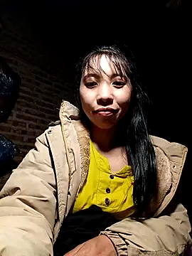 emaame68's cam snapshot