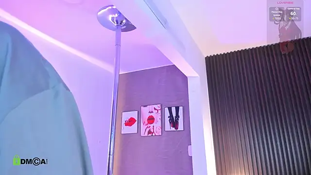 Dulcerose_01's cam snapshot