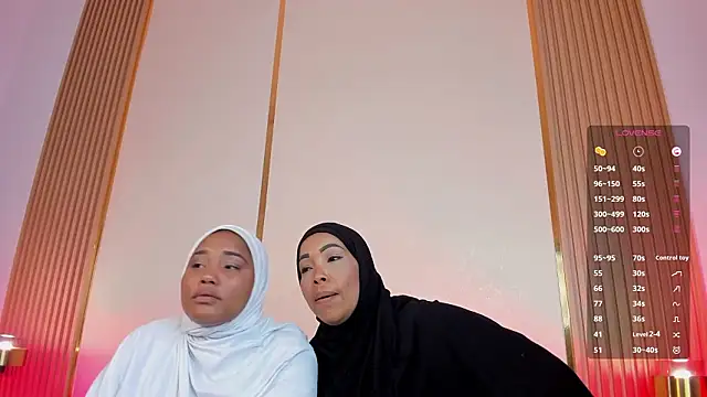 Helen_Camila live sex cam