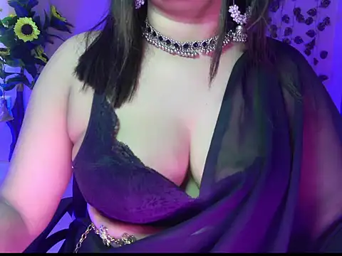 Saira_Hotty's cam snapshot