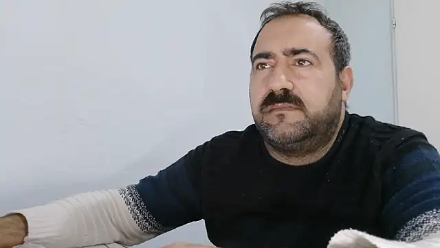 big_snakee live sex cam