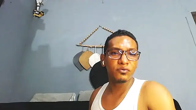 Grandeygruesa1 live sex cam