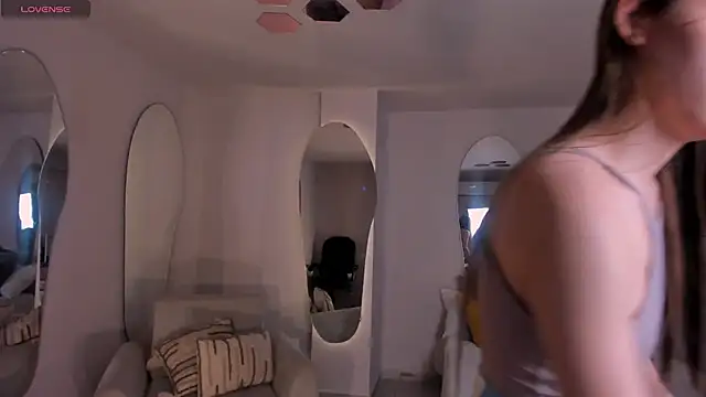 TiffannySins live sex cam