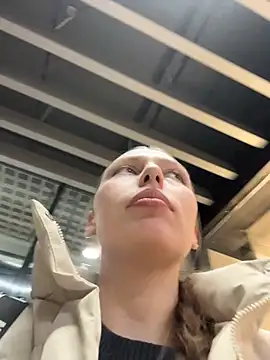 LeiaMood's cam snapshot