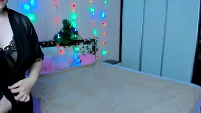 EvaxCharm's cam snapshot