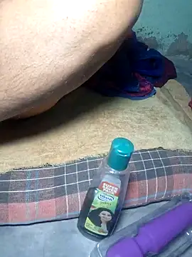 Priya_Bong's cam snapshot