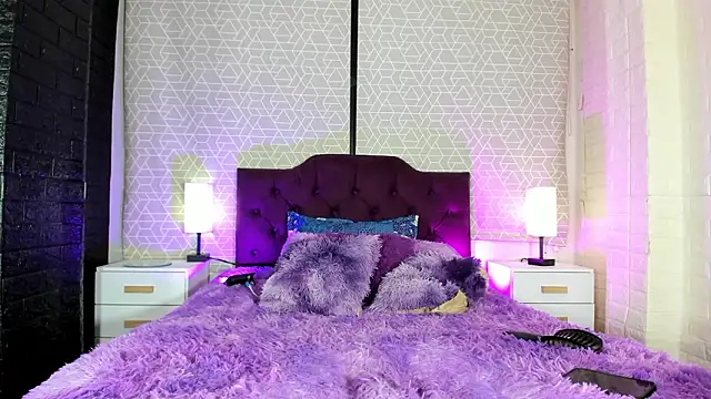 Zamara_Kleii live sex cam