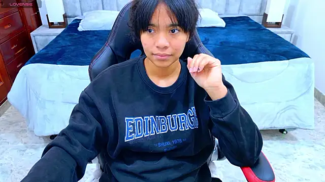 laureentt_ live sex cam