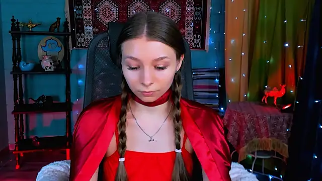 JulieDaniel's cam snapshot