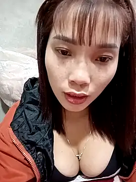 yeutinh00 live sex cam