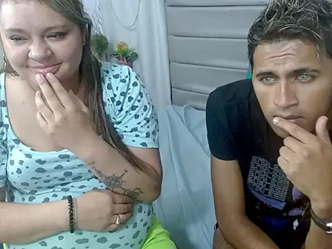 Cecilia_and_Carlos's cam snapshot