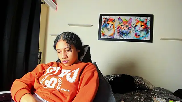 meredit_cris23's cam snapshot