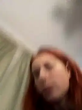 Lily_Viola's cam snapshot