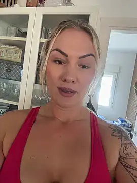 NastyMilf_ live sex cam