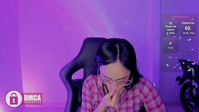 Alana_Pherson's cam snapshot