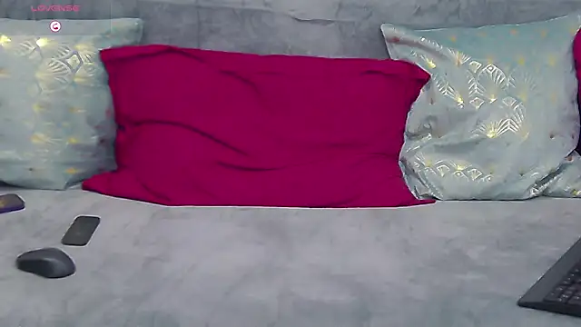 Deea_Passion30's cam snapshot