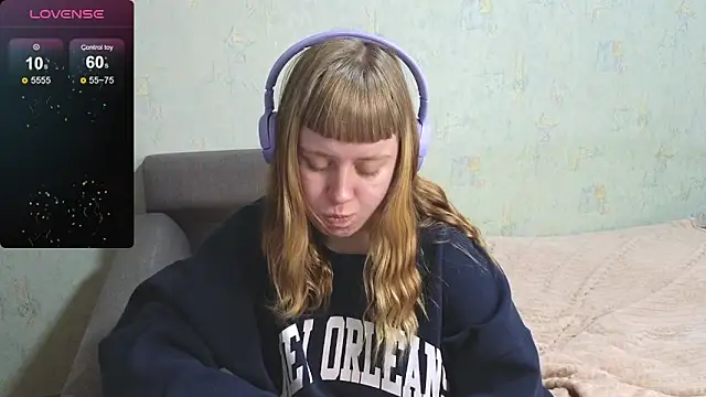 June_shy0's cam snapshot