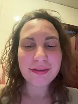 Yanacool007's cam snapshot