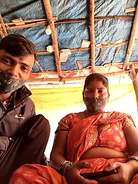 Indiandesicouple155's cam snapshot