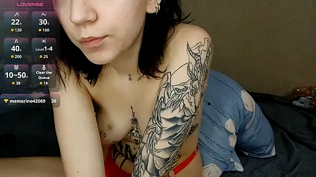 NoMoreCIothes's cam snapshot