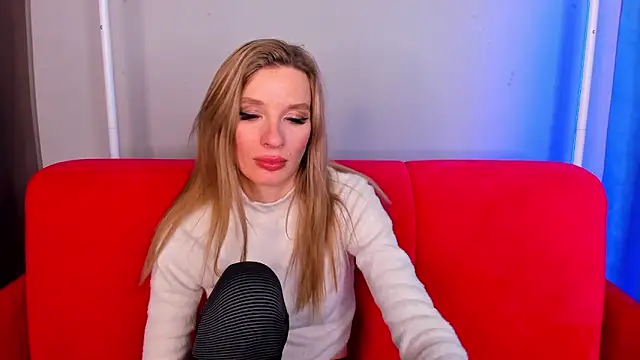 AlinaLovelyX's cam snapshot