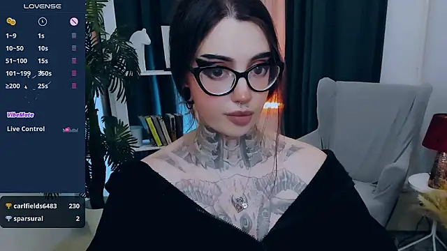 Dixi_Pixi_'s cam snapshot